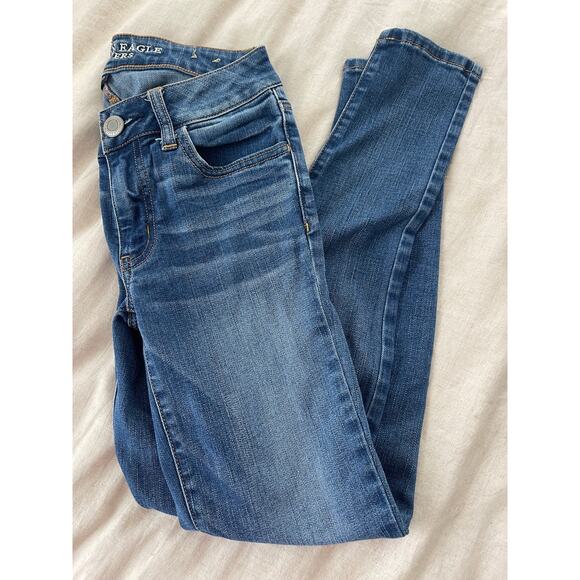 American Eagle Outfitters Dark Wash Dark Blue Denim Jeans Jeggings 0 SHORT - Picture 1 of 6